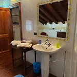 Semesterbostad La Casa Di Nina - Traves *