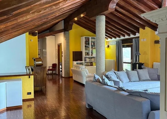 La Casa Di Nina - Traves